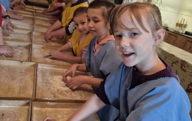 att._pwXM0cZSE70vn2wmD5h5oTCaJc6bgPCLxhrant_HPM