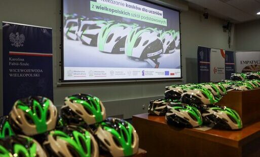 Zdjęcie do "KASK DLA ZWIĘKSZENIA BEZPIECZEŃSTWA MŁODEGO ROWERZYSTY" - BARDZO DZIĘKUJEMY:)