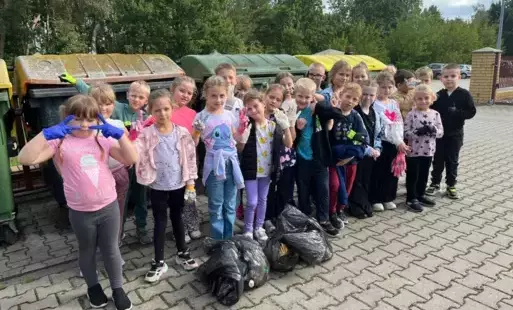 Zdjęcie do AKCJA SPRZĄTANIA ŚWIATA &ndash; KLASA 1A I 1B